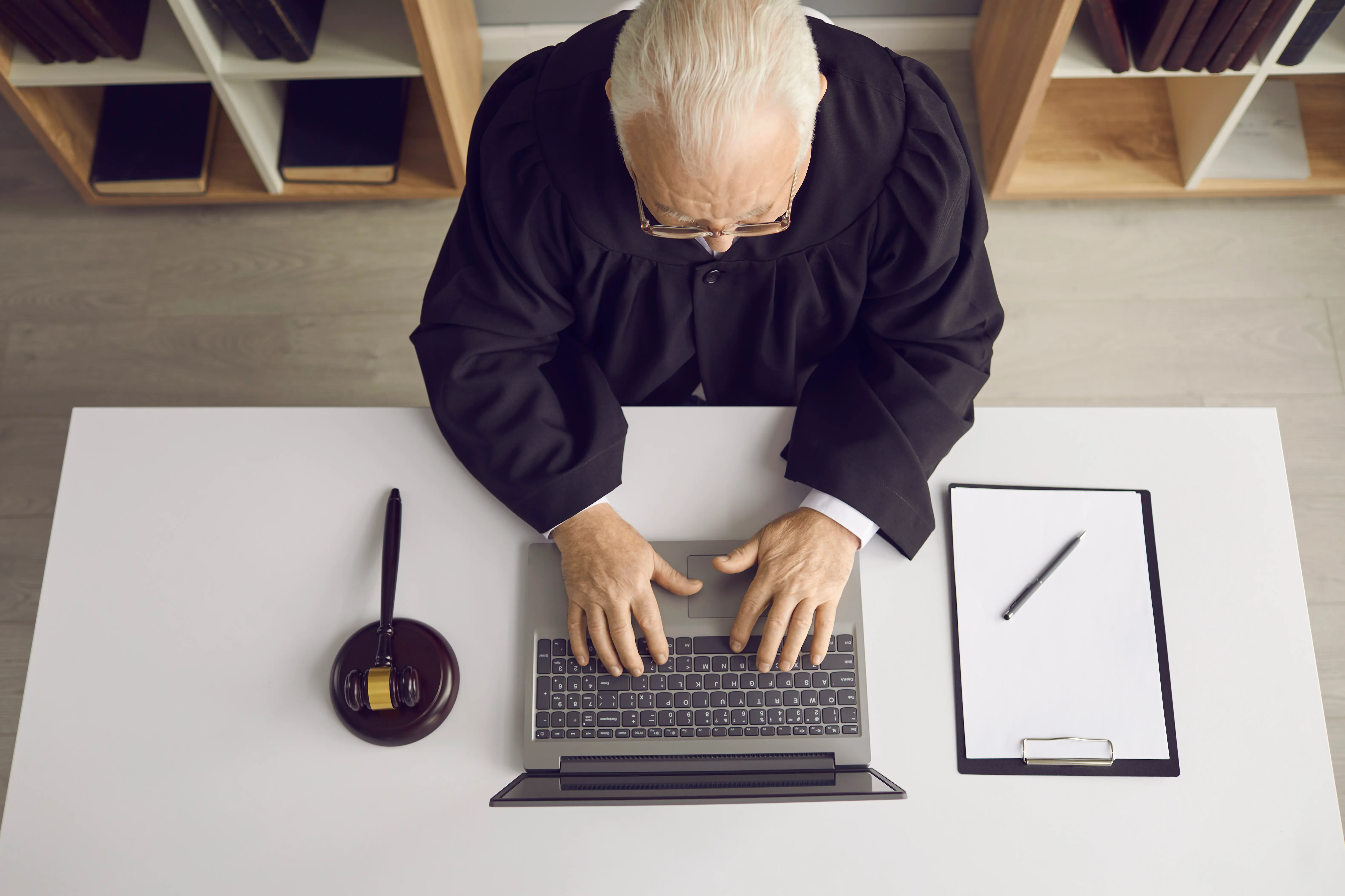 폭행고소장 대응 전략 법률 정보