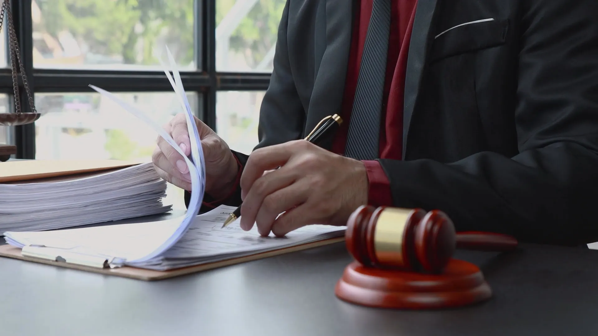 직무집행정지가처분 기각 조력