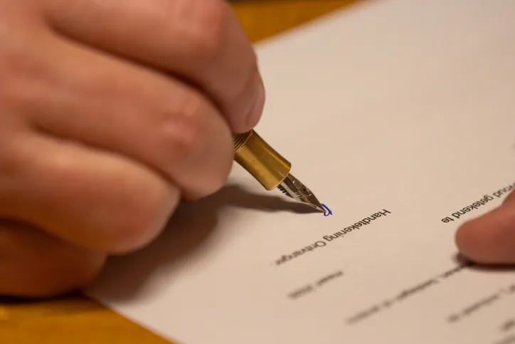 성남상속전문변호사 상속분쟁 법률상담 유언장 상속재산분할 특별수익