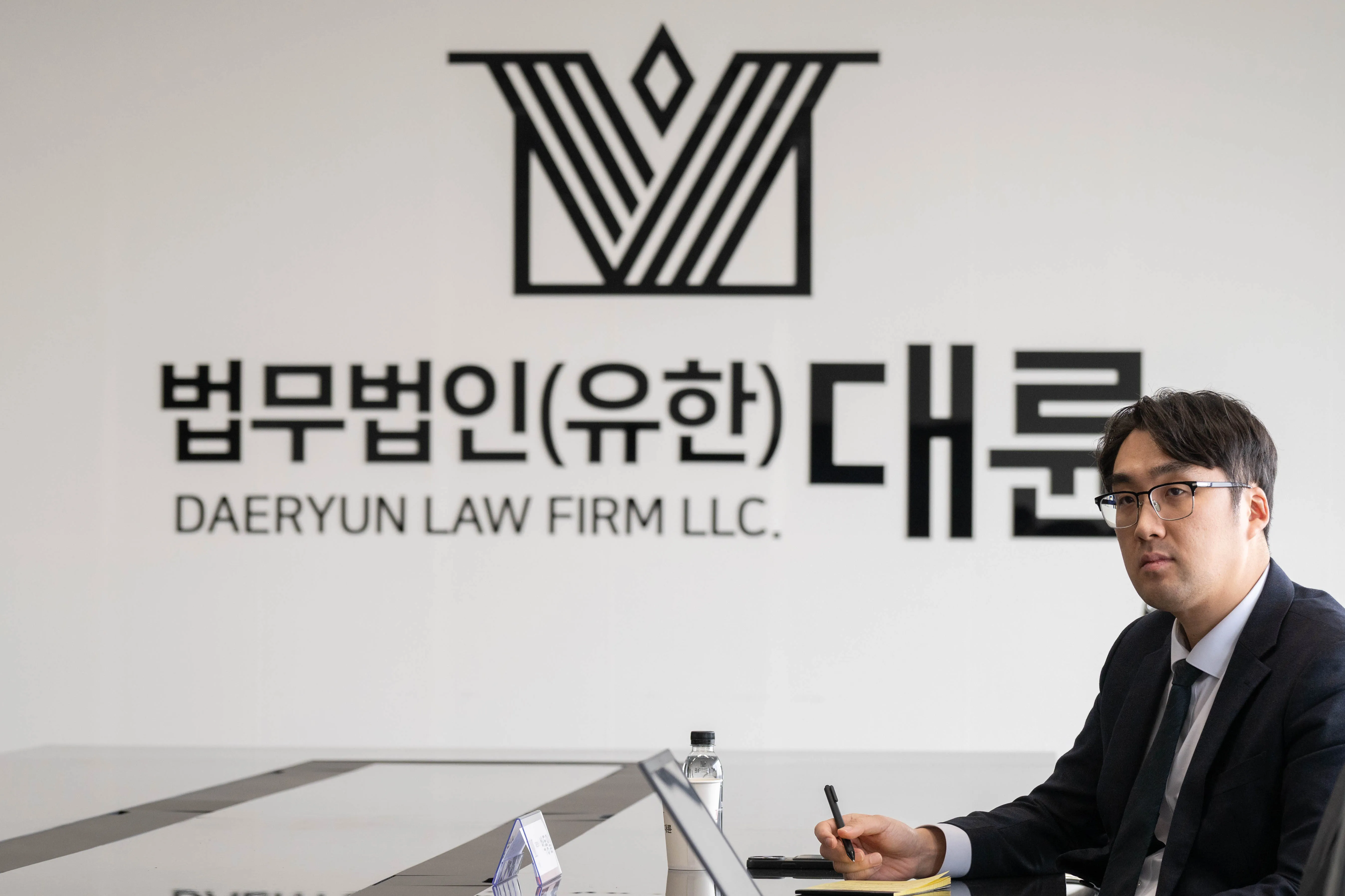 특경법횡령 형사변호사의 도움