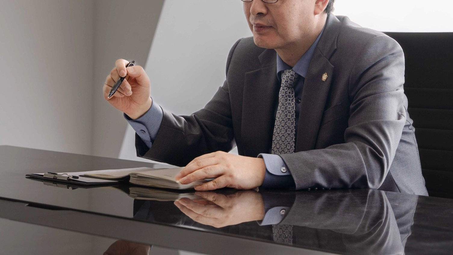 천안도산전문변호사 경영권 채무 간이회생절차 임금체불 형사처벌 방어 전략