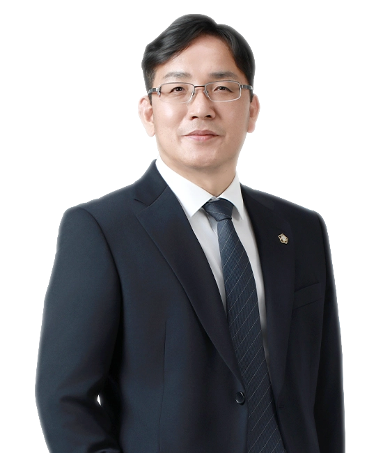 윤경원Senior Partner Attorney